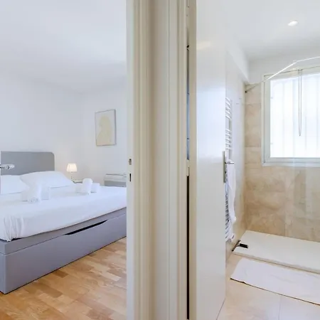 Stylish 1-bedroom Close To Beaches * Cannes